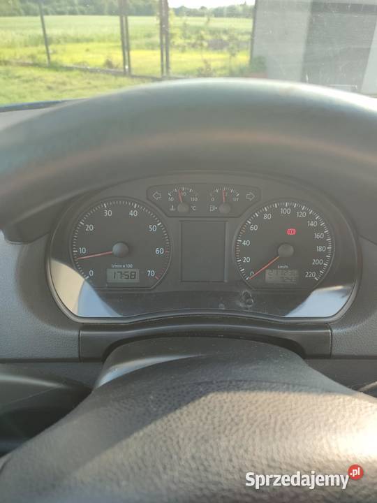 Sprzedam Volkswagen Polo 9n3 radio Łukoszyno-Borki