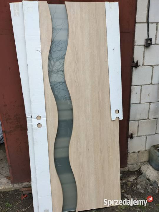 Drzwi pokojowe z futryną prawe nowe