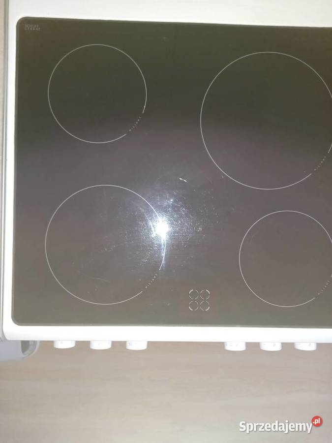 Kuchnia elektryczna z płytą ceramiczną Amica pomorskie