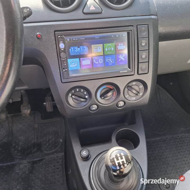 Ford Fiesta 13 69 77