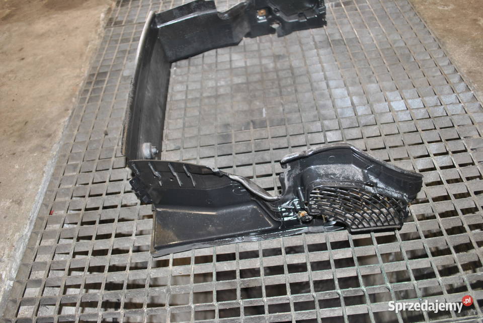 Wlot powietrza kanał główny powietrza BMW E60 Części samochodowe Poręba sprzedam