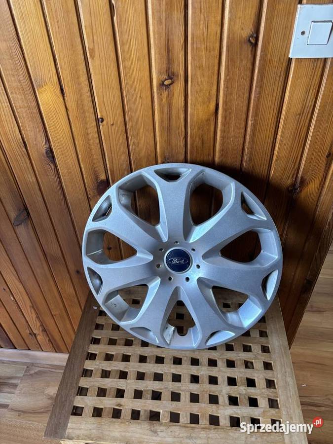 Kołpak ford 37 Rok produkcji 2010