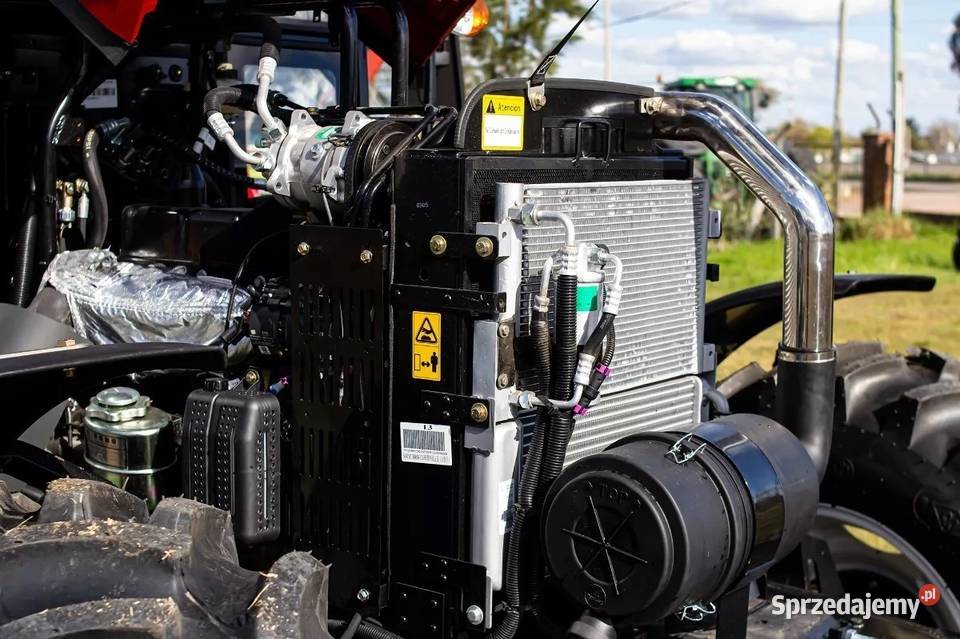 Refundacja 50 Maxus tractor ciągnik 95 4x4