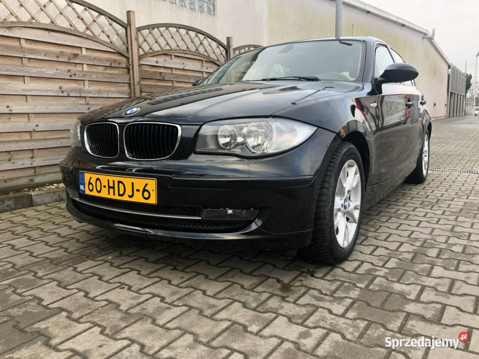 BMW 120 zadbana oryginalny przebieg bezwypadkowa serwisowany w ASO Poznań