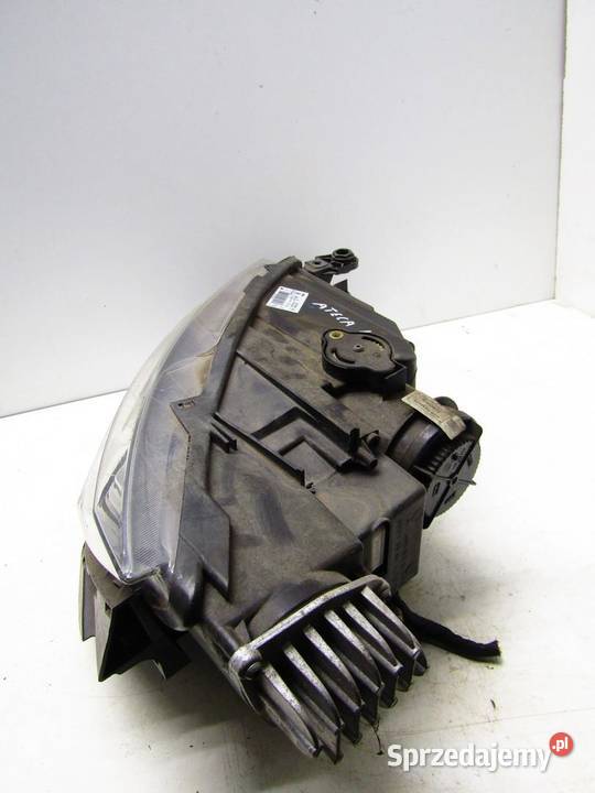 LAMPA PRZEDNIA LEWY PRZÓD LED SEAT ATECA