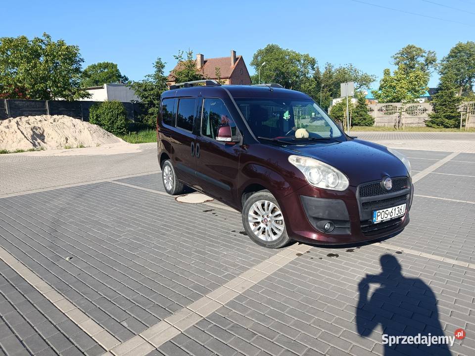 Fiat Doblo 2012 5 osobowy 16 MTJ 90 bogate Ostrów Wielkopolski