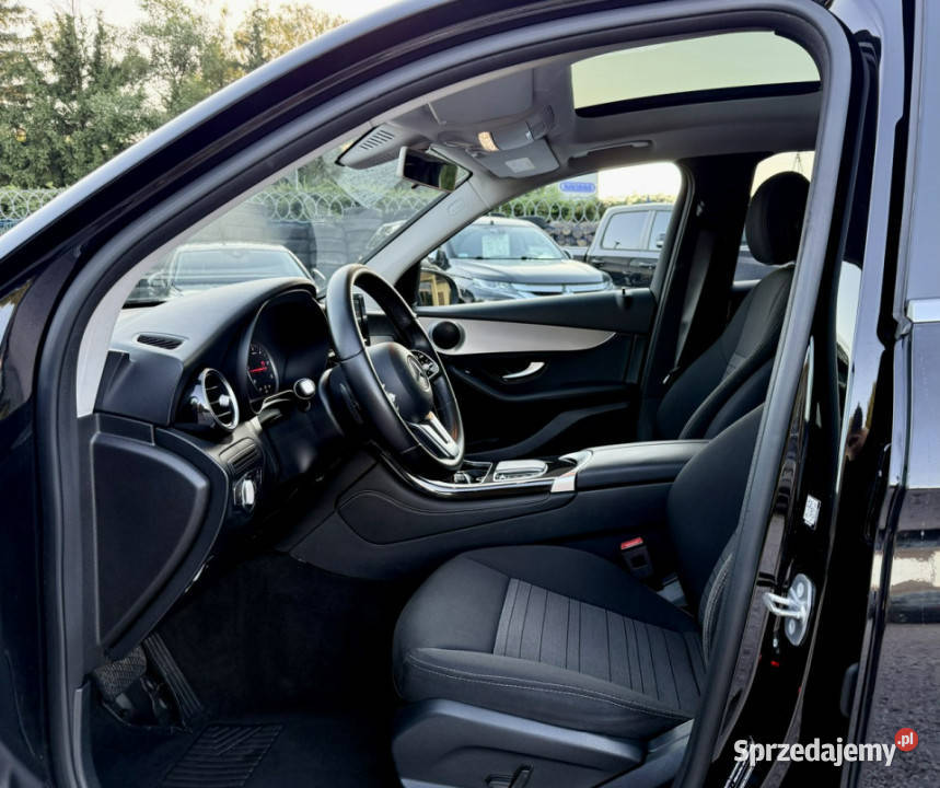 Mercedes GLC 300 FL4MaticSerwisowanyGwarancja