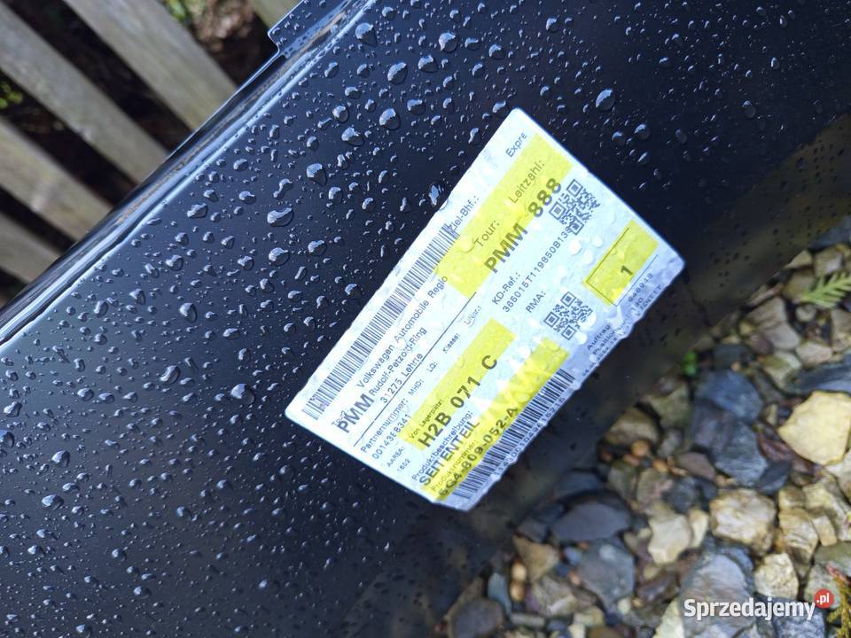 Błotnik tylny prawy golf 7 5d orginal Rzeszów sprzedam