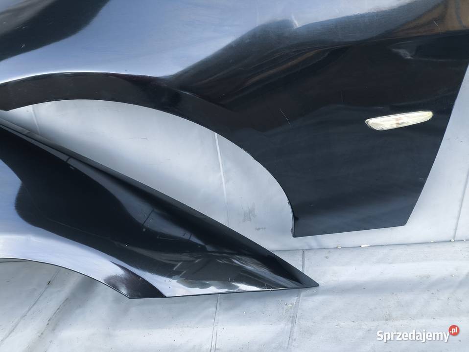 BMW E90 E91 BŁOTNIK LEWY PRAWY PRZEDNI Radom