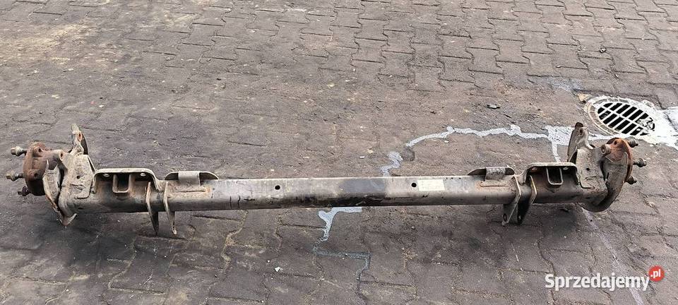 BELKA SANKI TYŁ RENAULT MASTER III