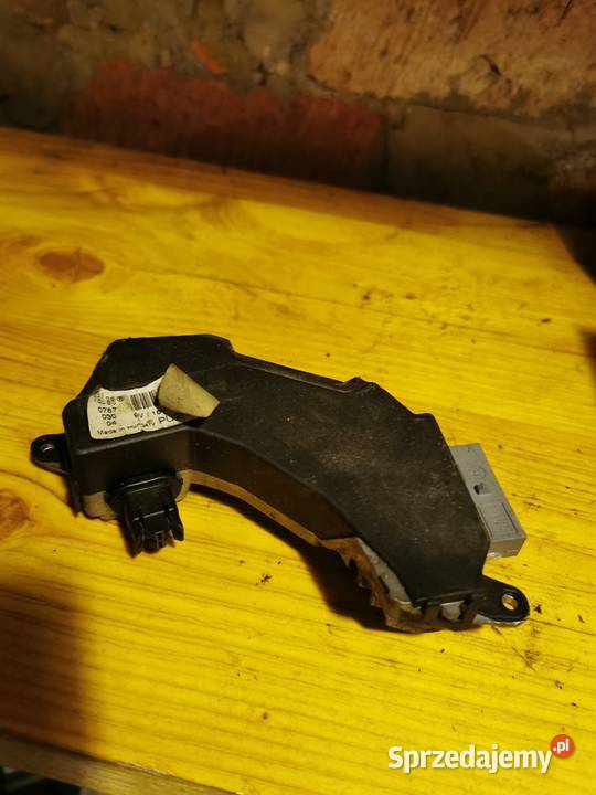 Rezystor Opornik dmuchawy 73421312 Opel Vectra C Tarnów
