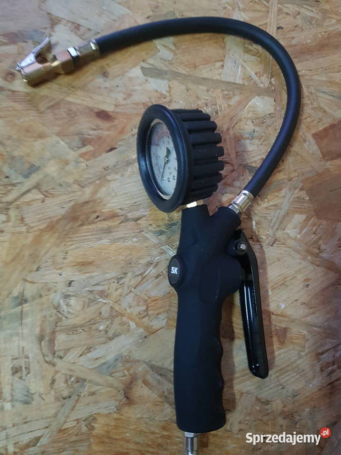 Pistolet do pompowania kół z manometrem 016 bar wielkopolskie Głogowa