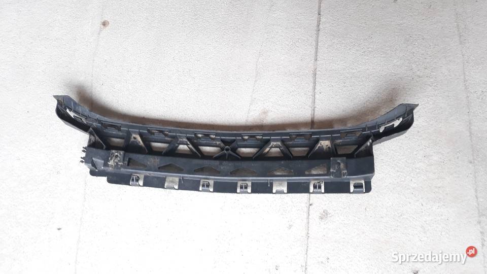 MERCEDES CLA W117 ŚLIZG ZDERZAKA TYŁ A1178850965 Zatom Stary sprzedam