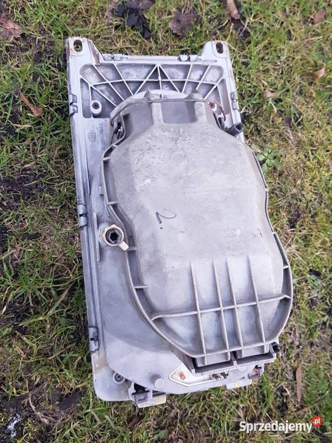 OryginałMercedes 123Lampa przedniaprzód Barlinek sprzedam