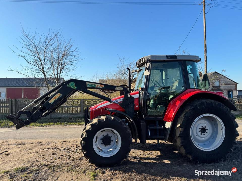 Massey ferguson 5445 Piątek