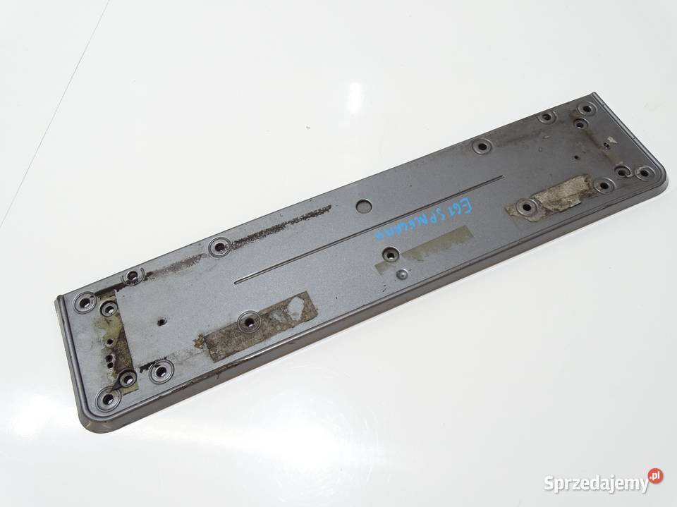 LISTWA POD TABLICĘ REJESTRACYJNĄ BMW E60 E61 Strzyżewice