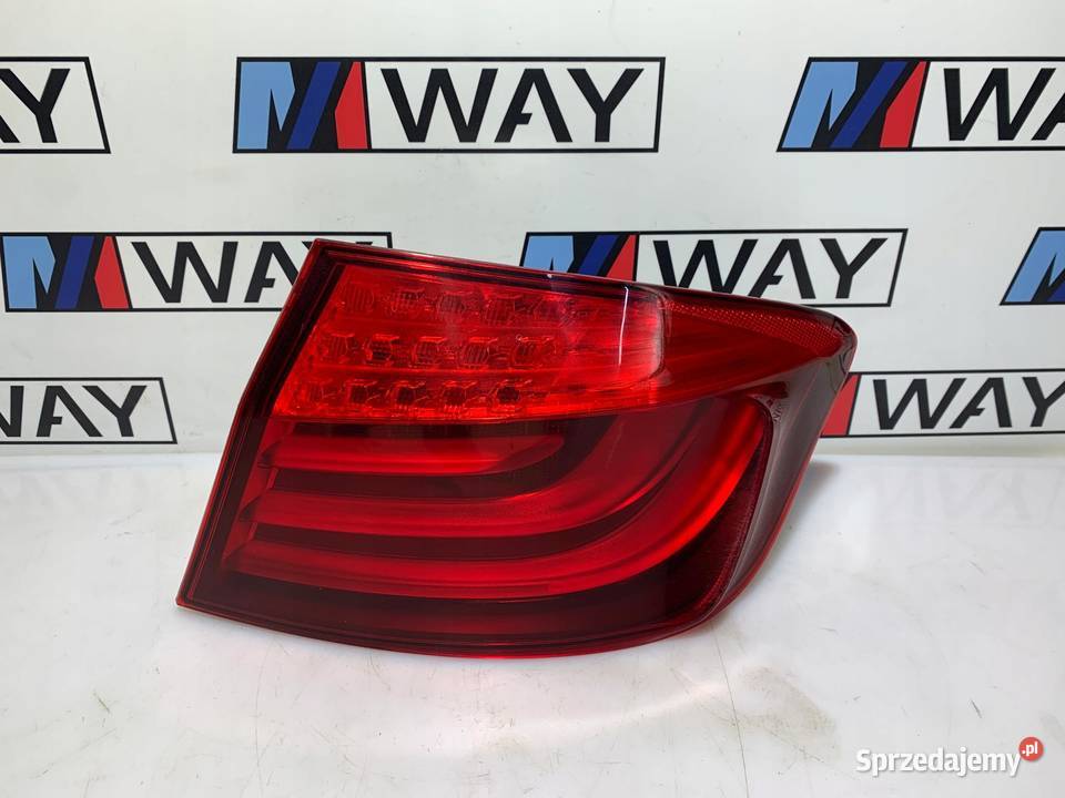BMW F10 LAMPA PRAWY TYŁ PRAWA W BŁOTNIK ORYGINAŁ