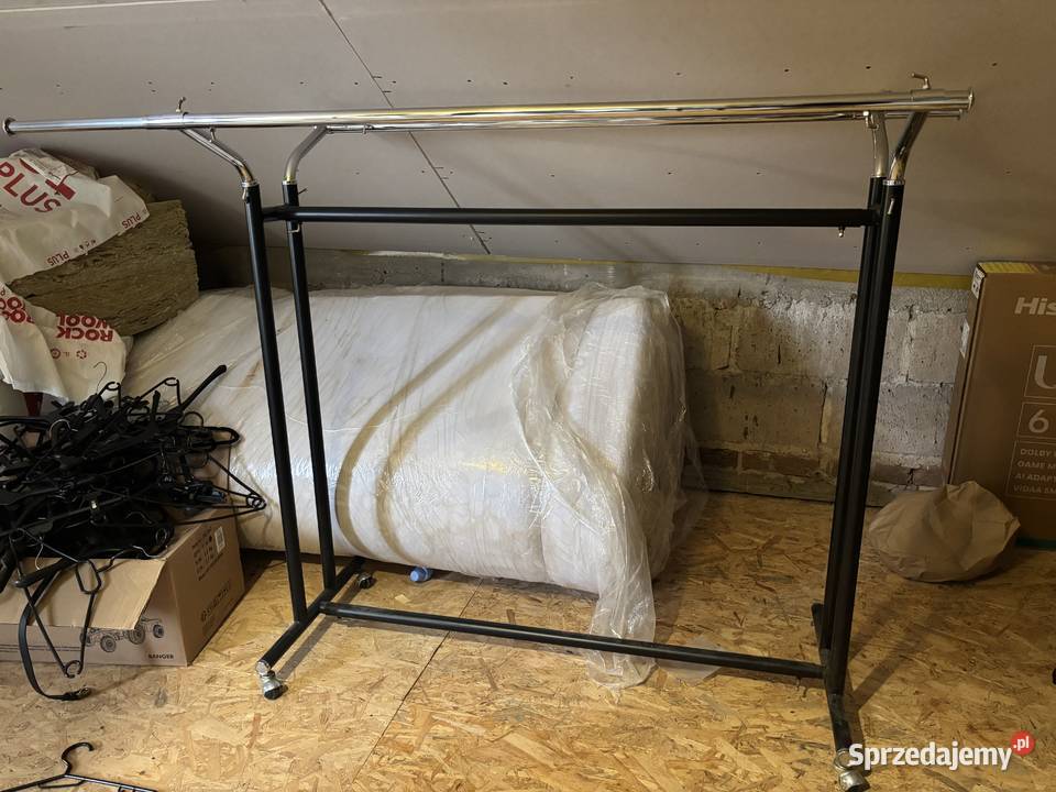 Wieszak stojący podkarpackie Kańczuga