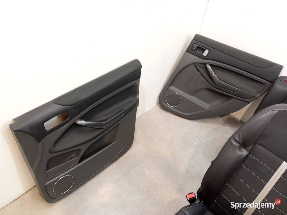 FOTELE KANAPA BOCZKI MK1 PÓŁSKÓRA Ford Kuga I