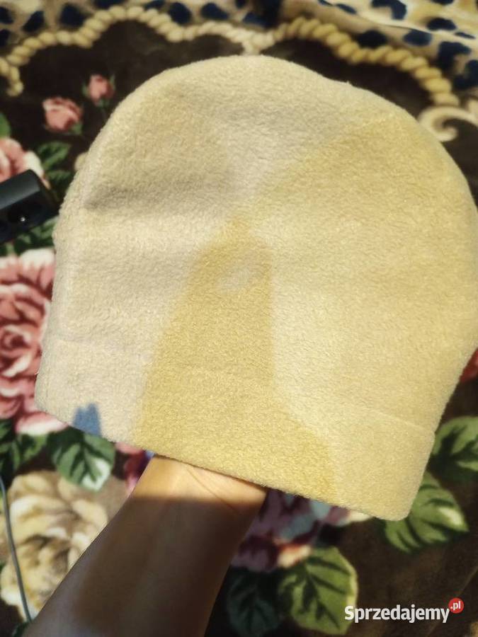 Czapka polarowa z reniferem