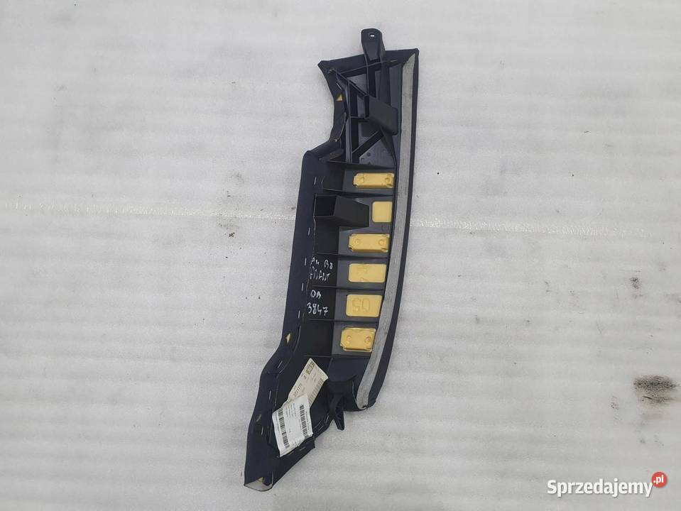 BOCZEK KANAPY TYŁ AUDI A4 B8 AVANT 8T0857791 osobowe