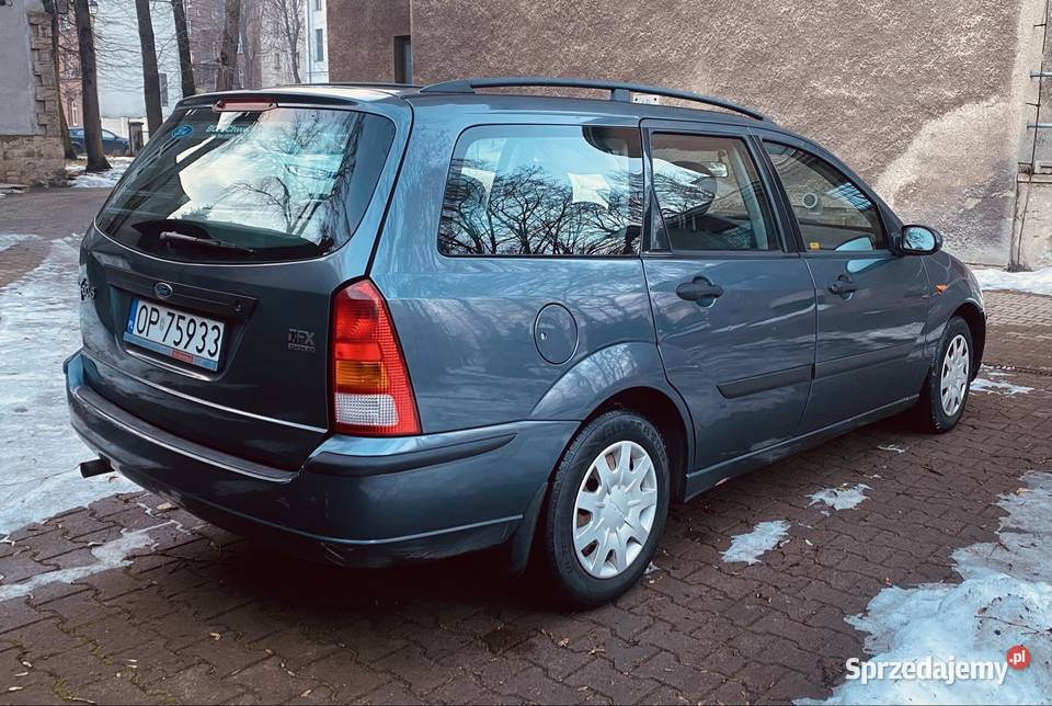 Ford Focus 16 benzyna 2004r Katowice