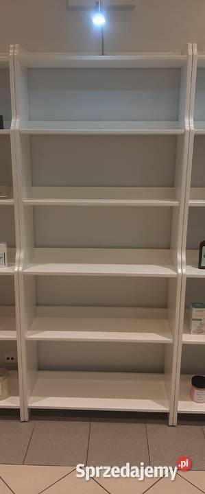 Meble drewniane do sklepu