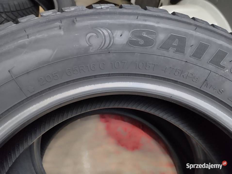 Opony wielosezonowe 16C okazja Ciężarowe Motoryzacja Warszawa sprzedam