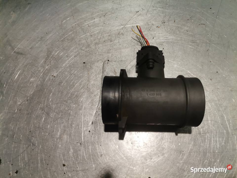 BMW E46 18 PRZEPŁYWOMIERZ POWIETRZA 0280217124 Rok produkcji 2000 Nowy Sącz