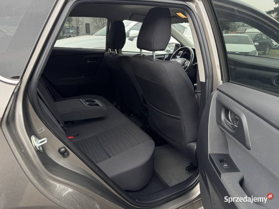 12Turbo 116 Gwarancja Książki Navi LEDy Kamera Auris Sanok