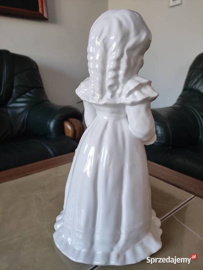 Figurka porcelanowa Chodźież Cmielów lata 6070 Janów Lubelski