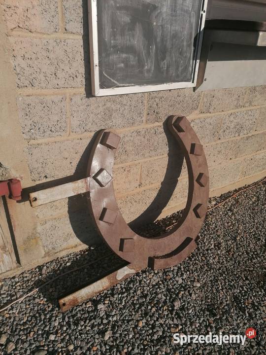 Podkowametalowa reklama naścienna Posądza