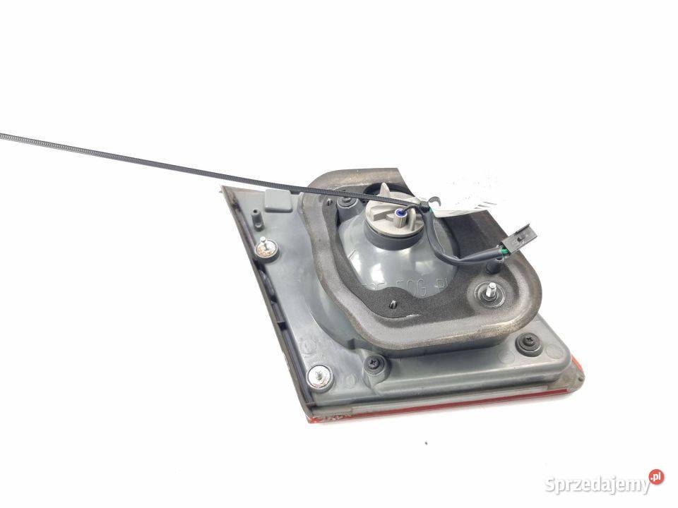 LAMPA W KLAPE PRAWA CHEVROLET CRUZE Lipno