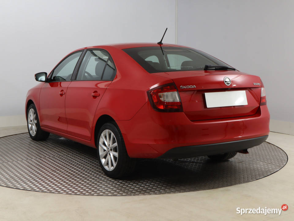 Skoda Rapid 10 TSI 4/5