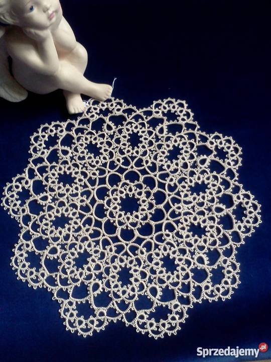 Serwetka frywolitkowa Wiśniowa