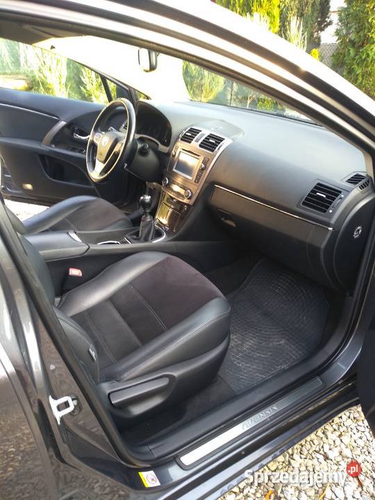 Sprzedam Toyota Avensis T27