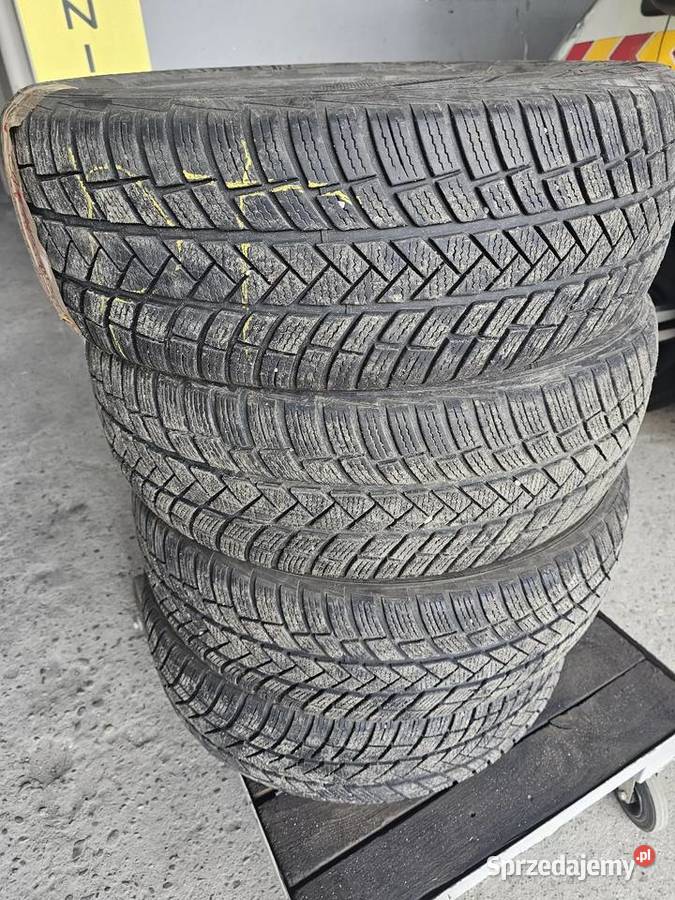 Opony zimowe Verdstein vintrac pro 22555 r19 99h H do 210 km/h