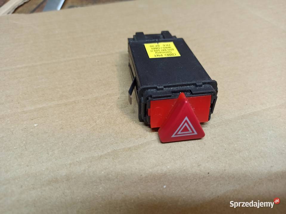 Włącznik Przełącznik awaryjnych świateł Audi A4 Panele sterowania, przełączniki dolnośląskie