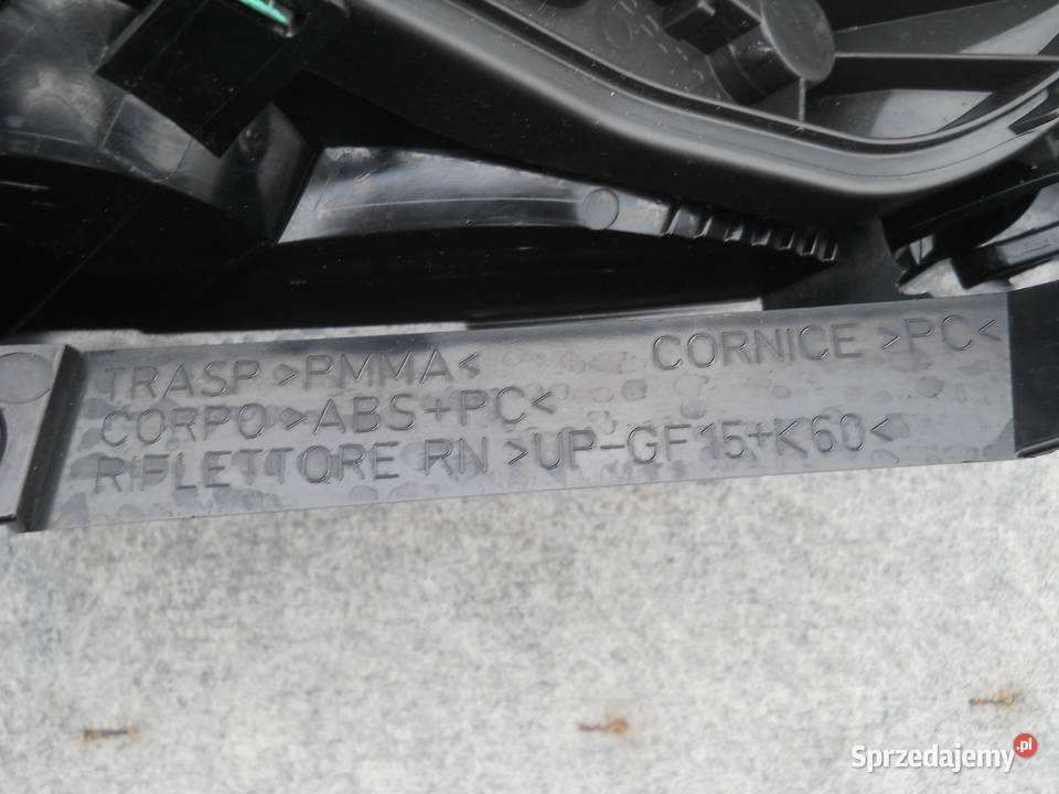 FIAT 500 LAMPA TYLNA PRAWA Siechnice