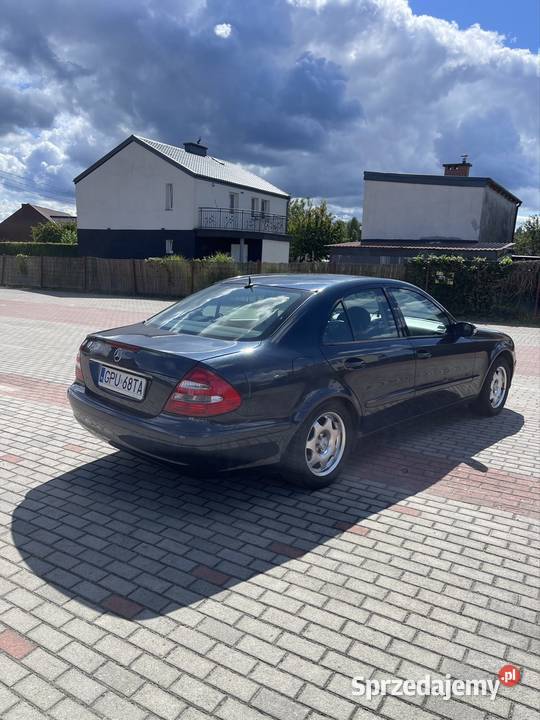 Mercedes E class 2002 21 diesel 150 manual przeb 4/5