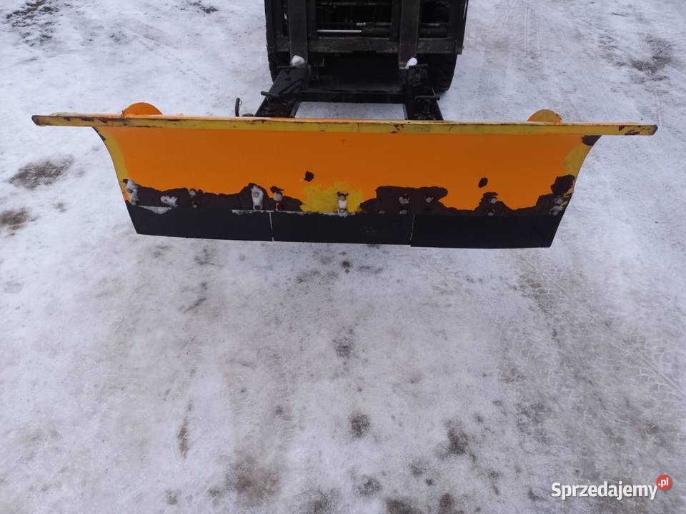 Pług do odśnieżania do wózka widłowego Izdebno-Kolonia