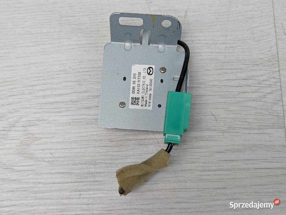 MODUŁ ANTENY GPS MAZDA CX3 CX3 D09H66DY0