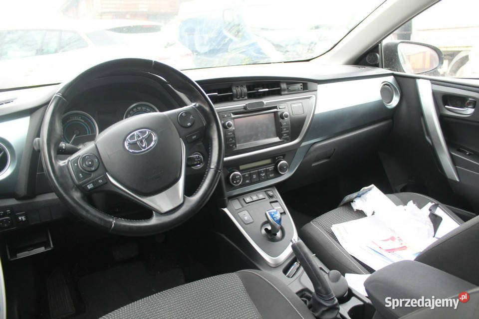 Toyota Auris II 2012 sprzedam