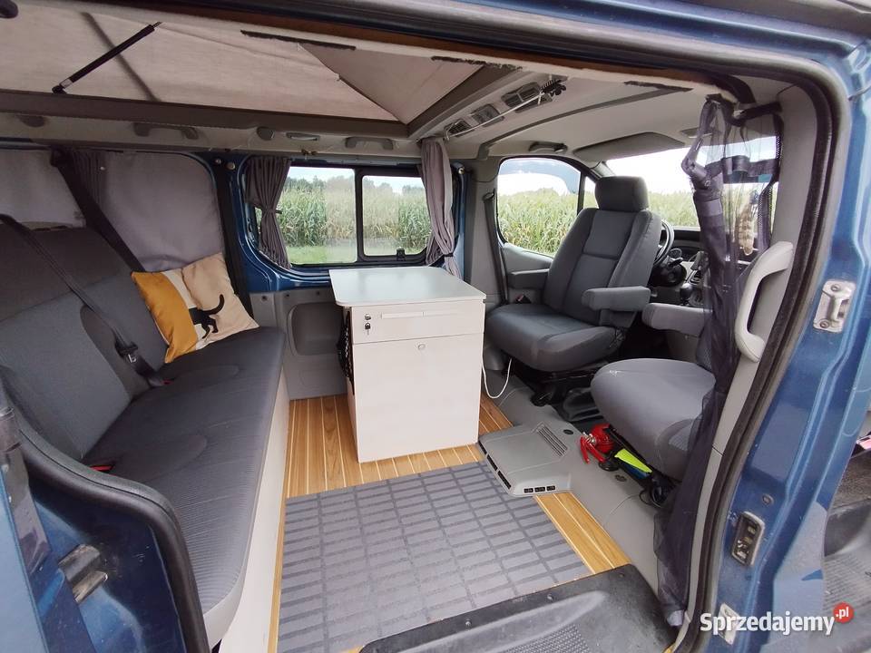 Opel vivaro kamper kampervan campster 25 cdti manualna Pabianice sprzedam