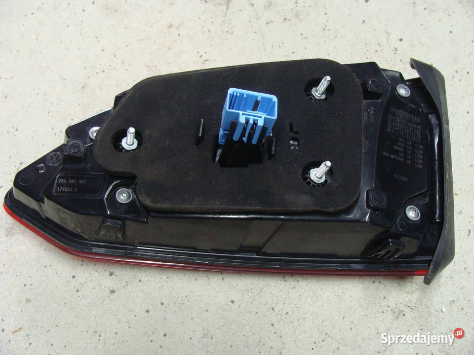 VW TOUAREG III Lampa Tylna Lewa 760945307 Goleniów