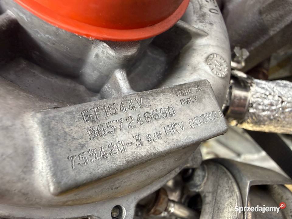 SILNIK 9HZ Citroen C2 C3 C4 Picasso Berlingo 16