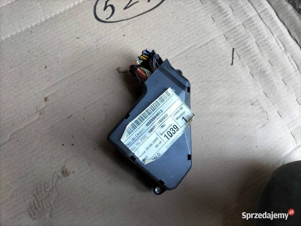VW POLO MK4 9N 12 SKRZYNKA BEZPIECZNIKÓW Kamień-Kolonia