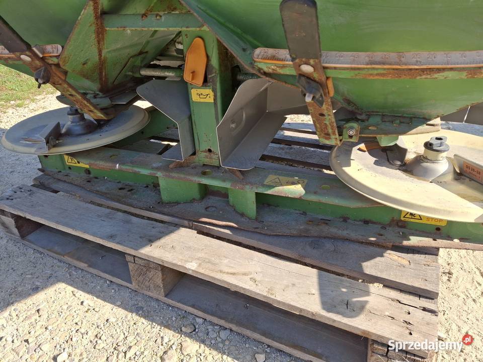 Rozsiewacz Nawozu Amazone M Compakt