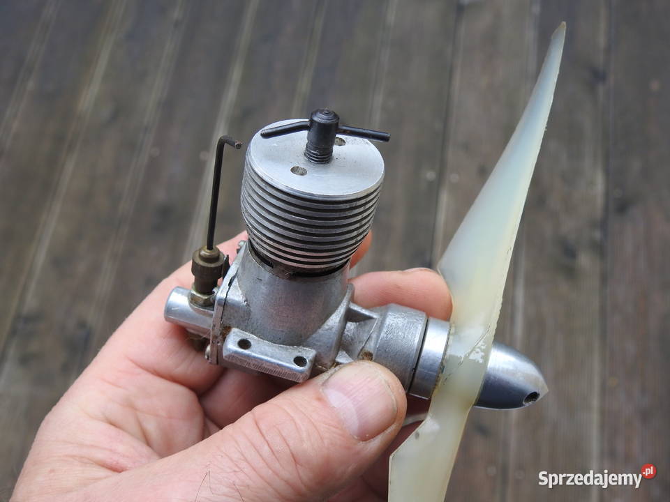 MK 12B SILNIK MODELARSKI