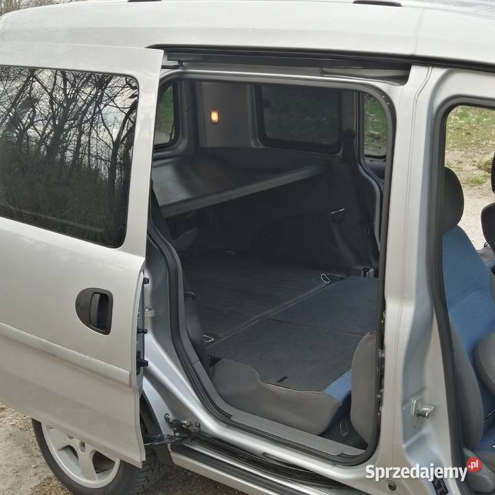 Opel Combo C 17 2004 17 Isuzu klimatyzacja Łódź